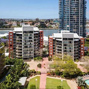 The Docks On Goodwin Aparthotel